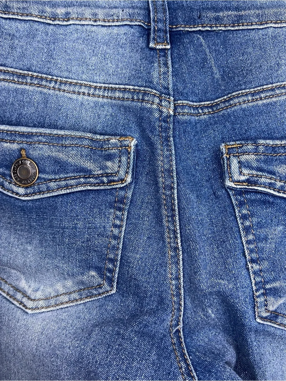 Size 9 Rise Supply Co Blue Denim Jeans Bootcut Style Cotton Blend